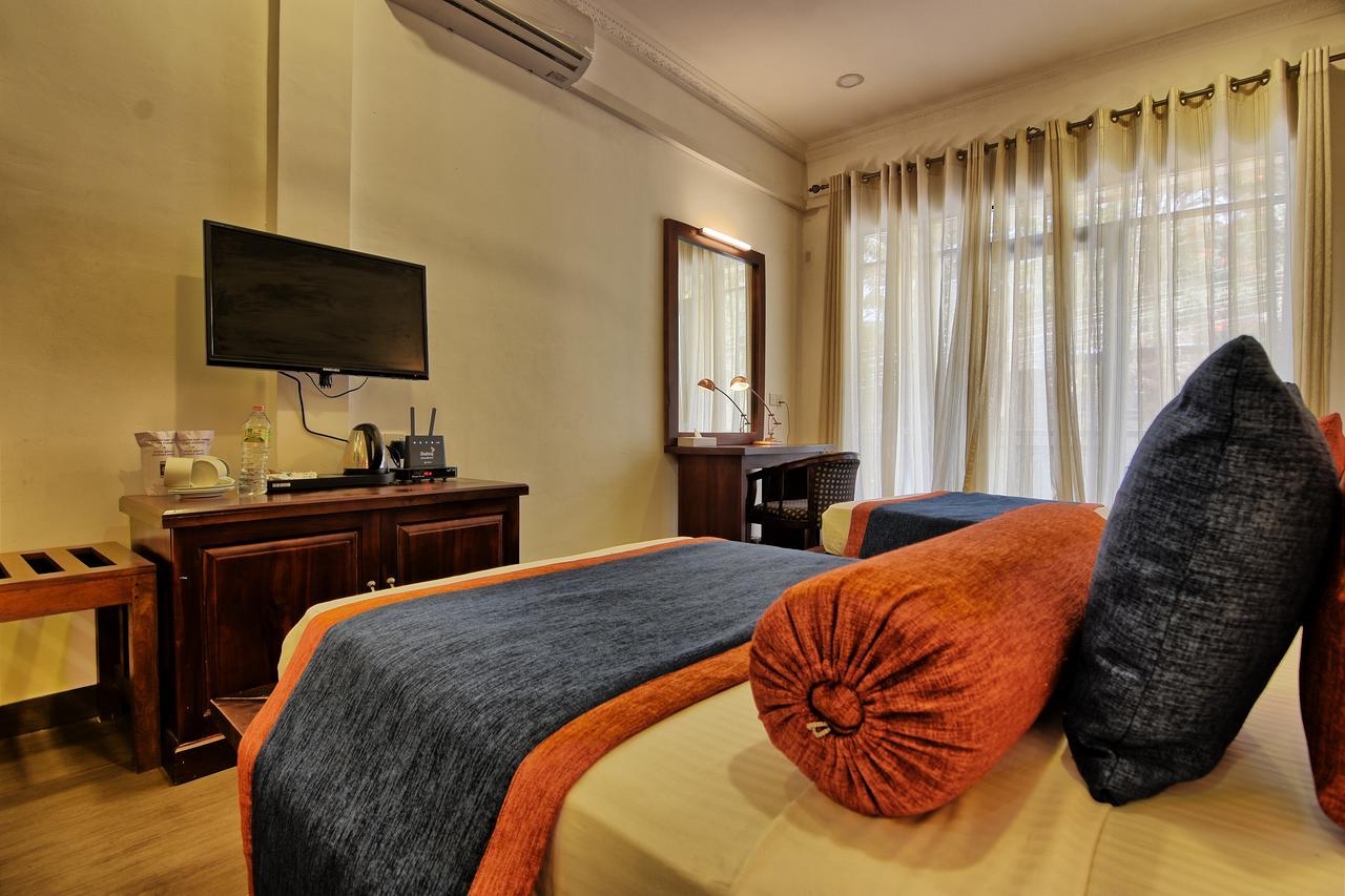 Oak Ray Ella Gap Hotel Bagian luar foto