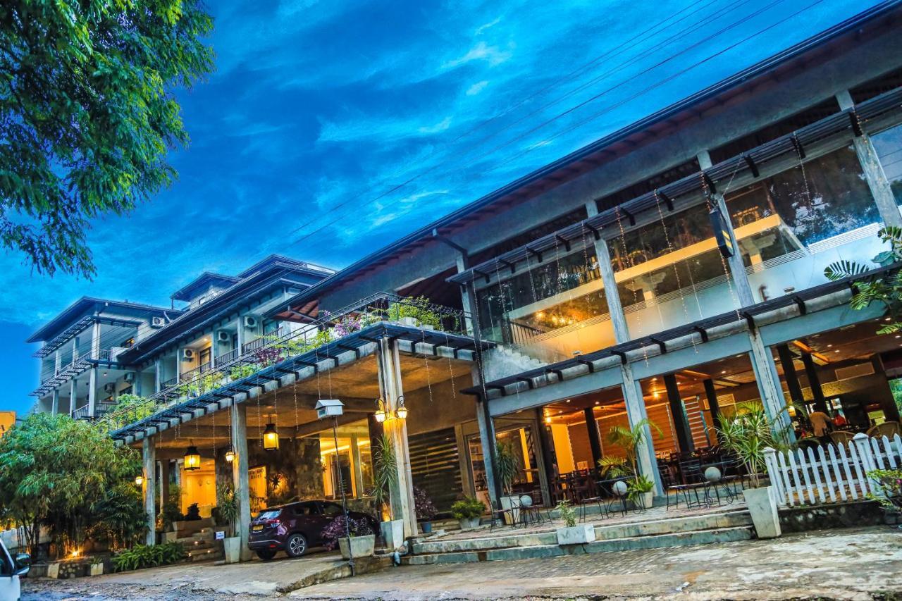 Oak Ray Ella Gap Hotel Bagian luar foto